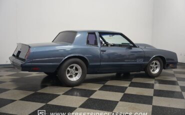 Chevrolet-Monte-Carlo-1984-Coupe-15