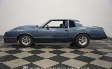 Chevrolet-Monte-Carlo-1984-Coupe-2