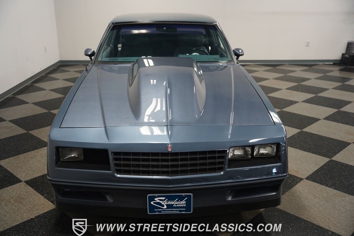 Chevrolet-Monte-Carlo-1984-Coupe-20