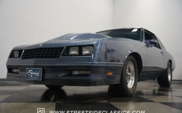 Chevrolet-Monte-Carlo-1984-Coupe-24