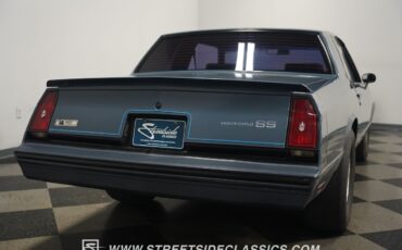 Chevrolet-Monte-Carlo-1984-Coupe-30