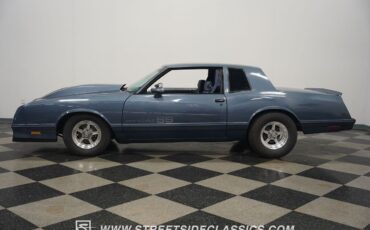 Chevrolet-Monte-Carlo-1984-Coupe-8
