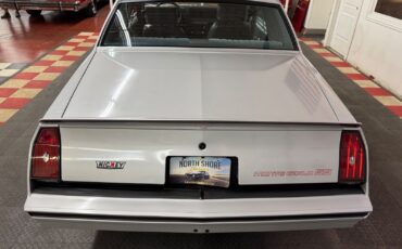 Chevrolet-Monte-Carlo-1985-Coupe-11