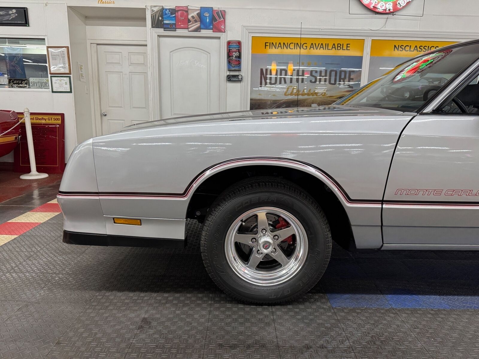 Chevrolet-Monte-Carlo-1985-Coupe-16