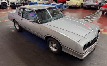 Chevrolet-Monte-Carlo-1985-Coupe-29