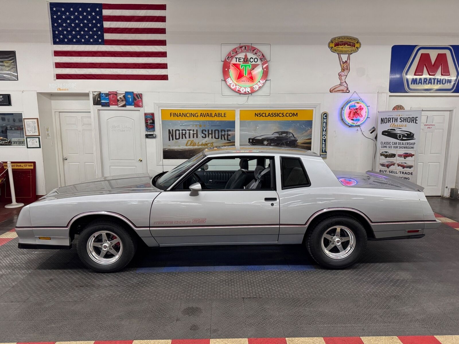 Chevrolet-Monte-Carlo-1985-Coupe-3