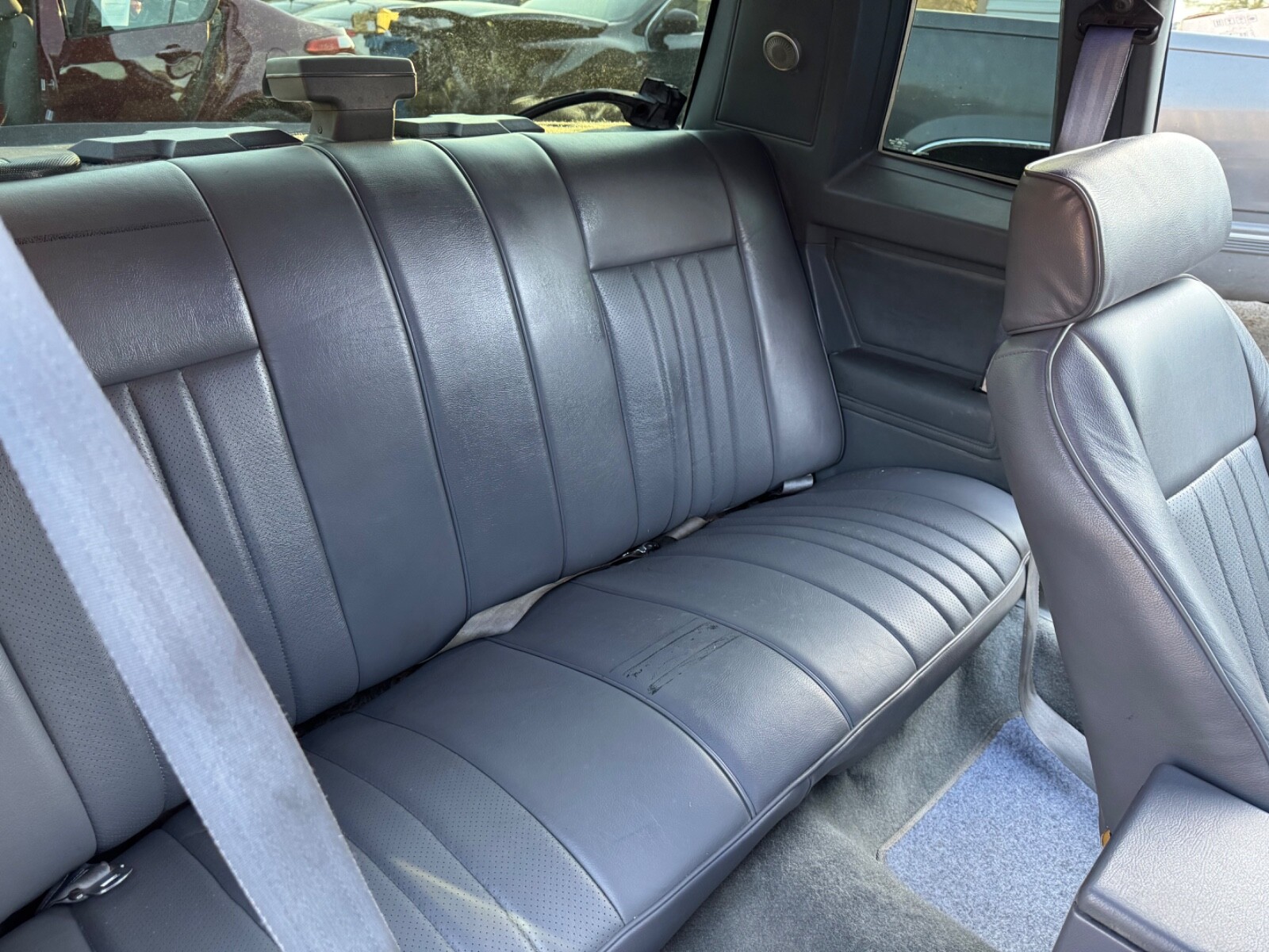 Chevrolet-Monte-Carlo-1986-Coupe-10