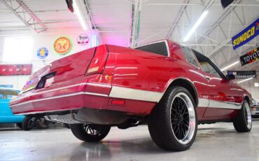 Chevrolet-Monte-Carlo-1986-Coupe-12