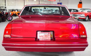 Chevrolet-Monte-Carlo-1986-Coupe-13