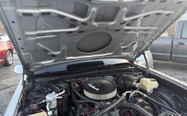 Chevrolet-Monte-Carlo-1986-Coupe-16