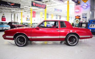 Chevrolet-Monte-Carlo-1986-Coupe-19