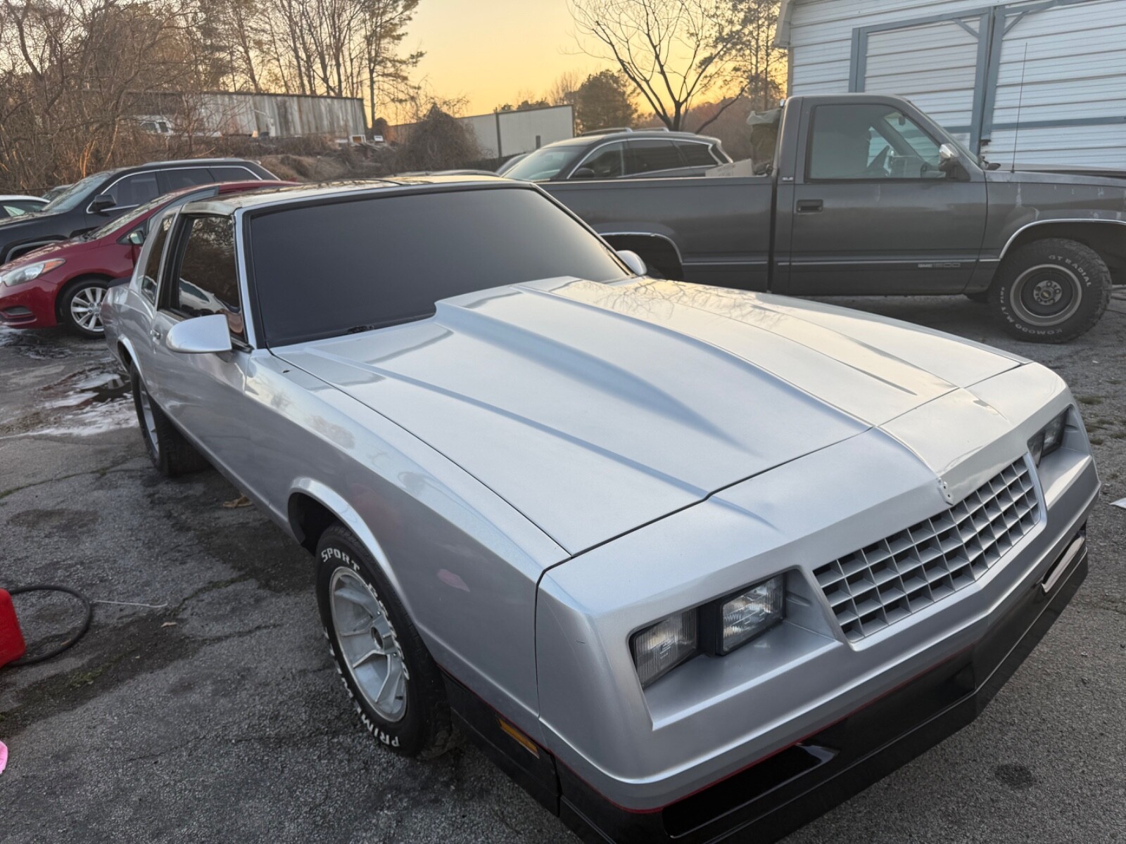 Chevrolet-Monte-Carlo-1986-Coupe-2