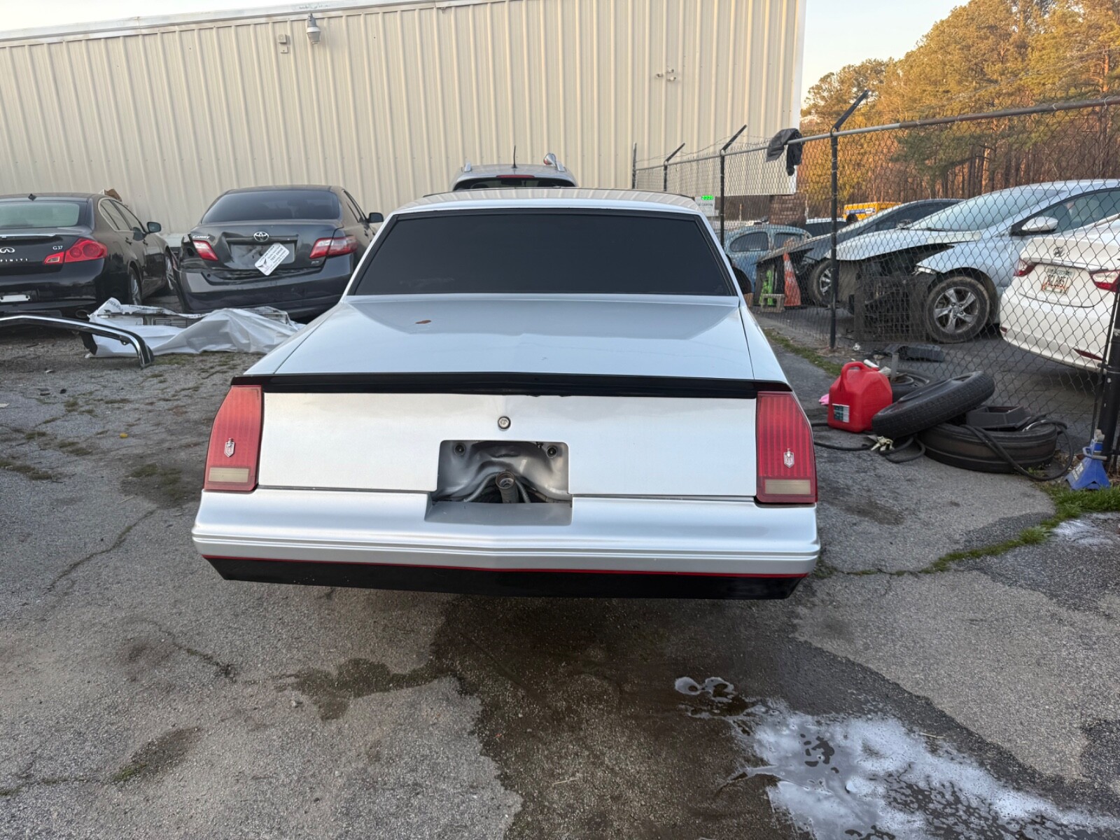 Chevrolet-Monte-Carlo-1986-Coupe-4