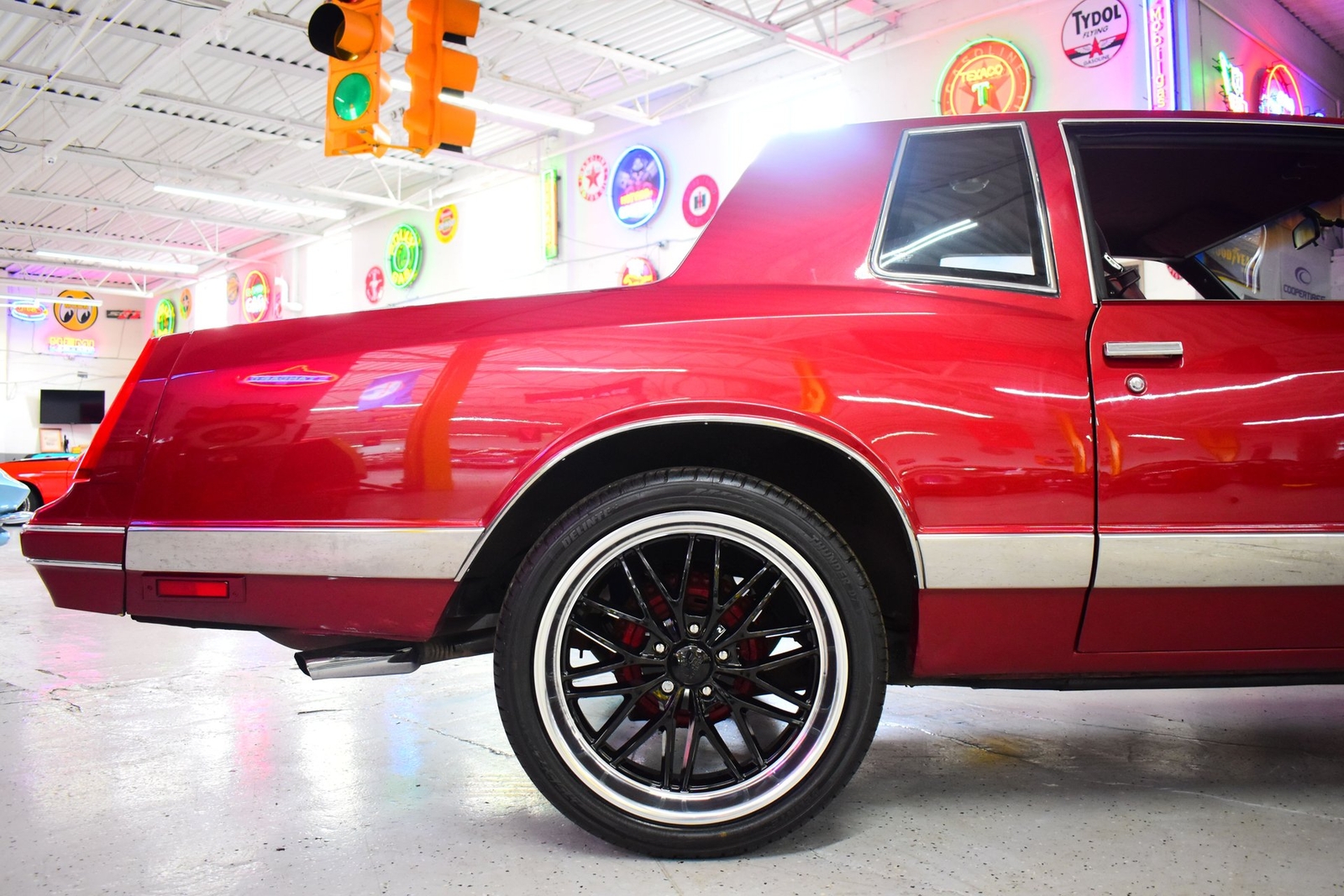 Chevrolet-Monte-Carlo-1986-Coupe-7