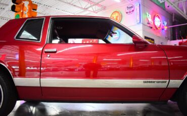 Chevrolet-Monte-Carlo-1986-Coupe-8