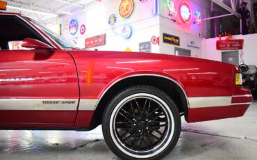 Chevrolet-Monte-Carlo-1986-Coupe-9