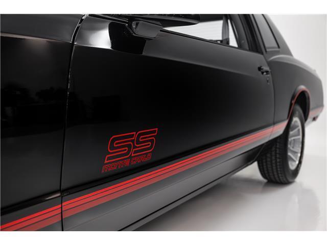 Chevrolet-Monte-Carlo-1987-2dr-Car-14