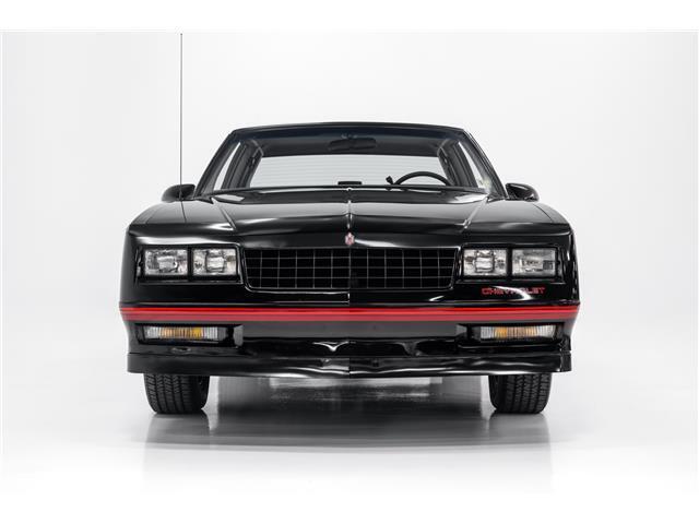 Chevrolet-Monte-Carlo-1987-2dr-Car-2