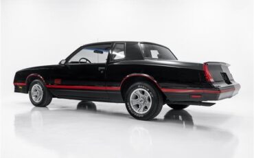 Chevrolet-Monte-Carlo-1987-2dr-Car-22