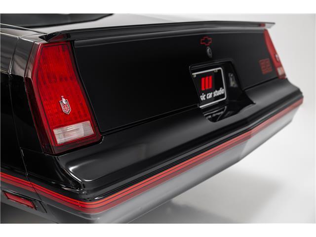 Chevrolet-Monte-Carlo-1987-2dr-Car-24