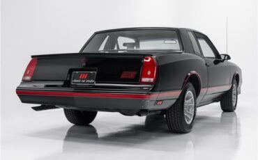 Chevrolet-Monte-Carlo-1987-2dr-Car-34
