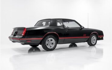 Chevrolet-Monte-Carlo-1987-2dr-Car-38