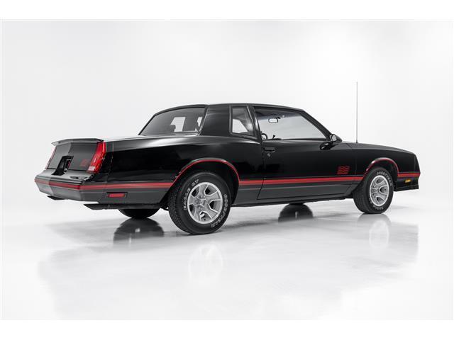 Chevrolet-Monte-Carlo-1987-2dr-Car-38