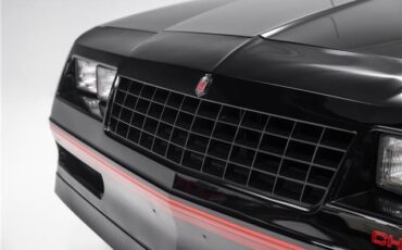 Chevrolet-Monte-Carlo-1987-2dr-Car-7