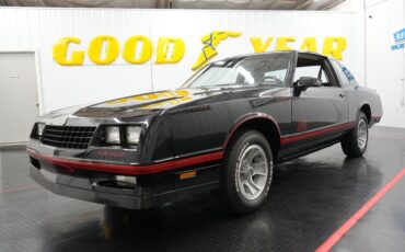 Chevrolet-Monte-Carlo-1988-Coupe-1