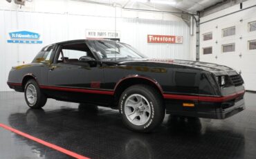 Chevrolet-Monte-Carlo-1988-Coupe-20