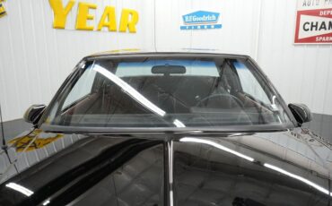 Chevrolet-Monte-Carlo-1988-Coupe-26