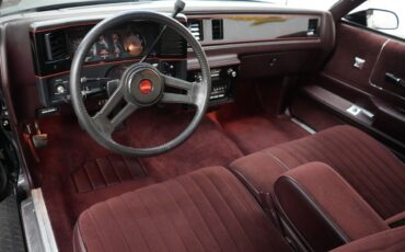 Chevrolet-Monte-Carlo-1988-Coupe-38