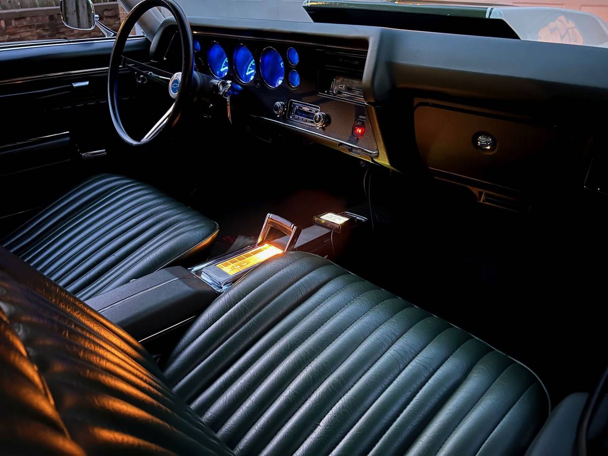 Chevrolet-Monte-carlo-1970-9