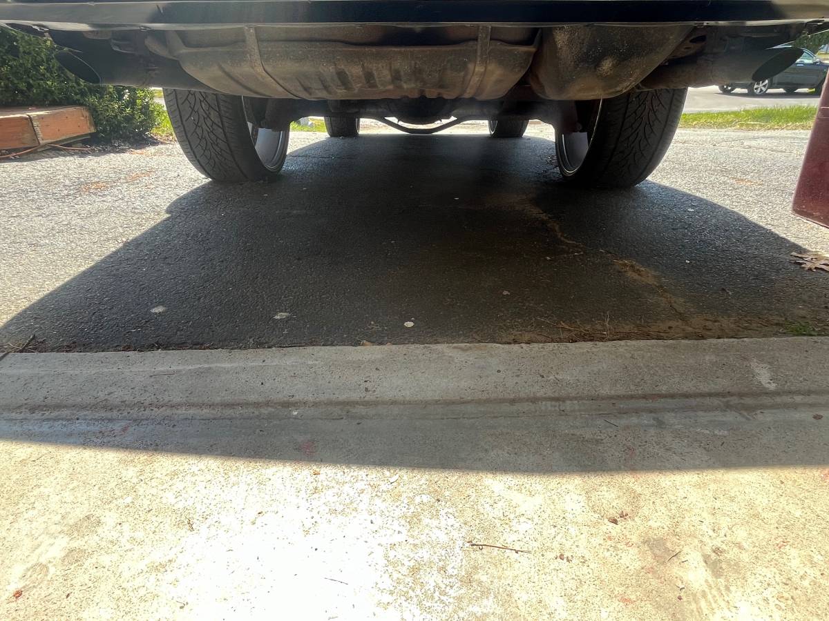 Chevrolet-Monte-carlo-ss-1984-black-3