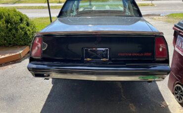 Chevrolet-Monte-carlo-ss-1984-black-4