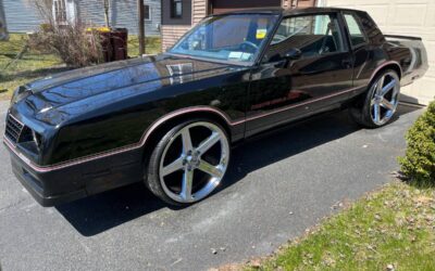 Chevrolet Monte carlo ss  1984 black