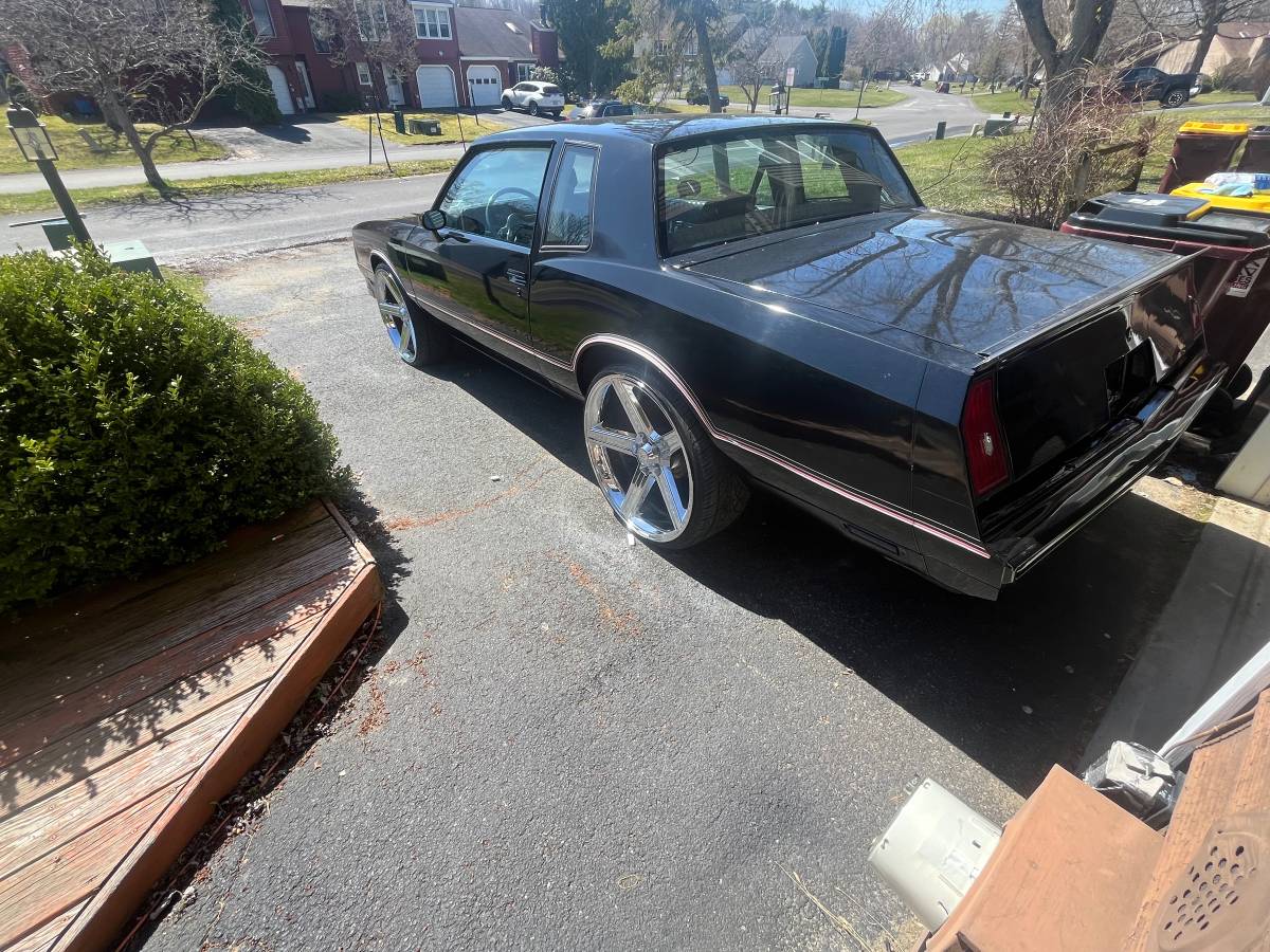 Chevrolet-Monte-carlo-ss-1984-black-6