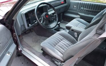 Chevrolet-Monte-carlo-ss-1985-red-20