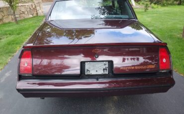 Chevrolet-Monte-carlo-ss-1985-red