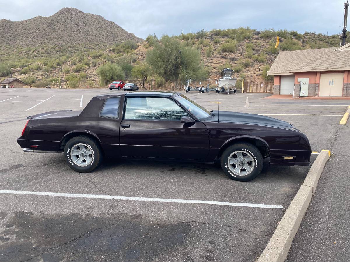 Chevrolet-Monte-carlo-ss-1987-5