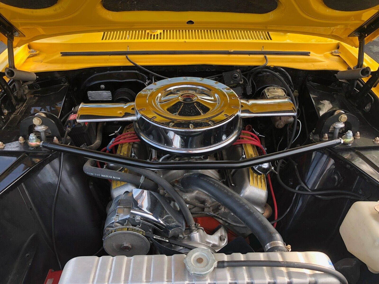 Chevrolet-Nova-1964-Sedan-12