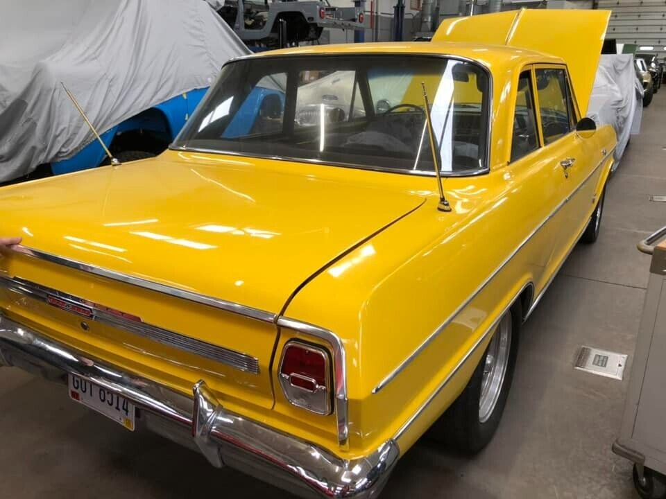 Chevrolet-Nova-1964-Sedan-9