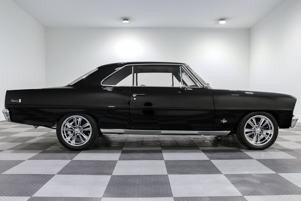 Chevrolet-Nova-1966-Coupe-8