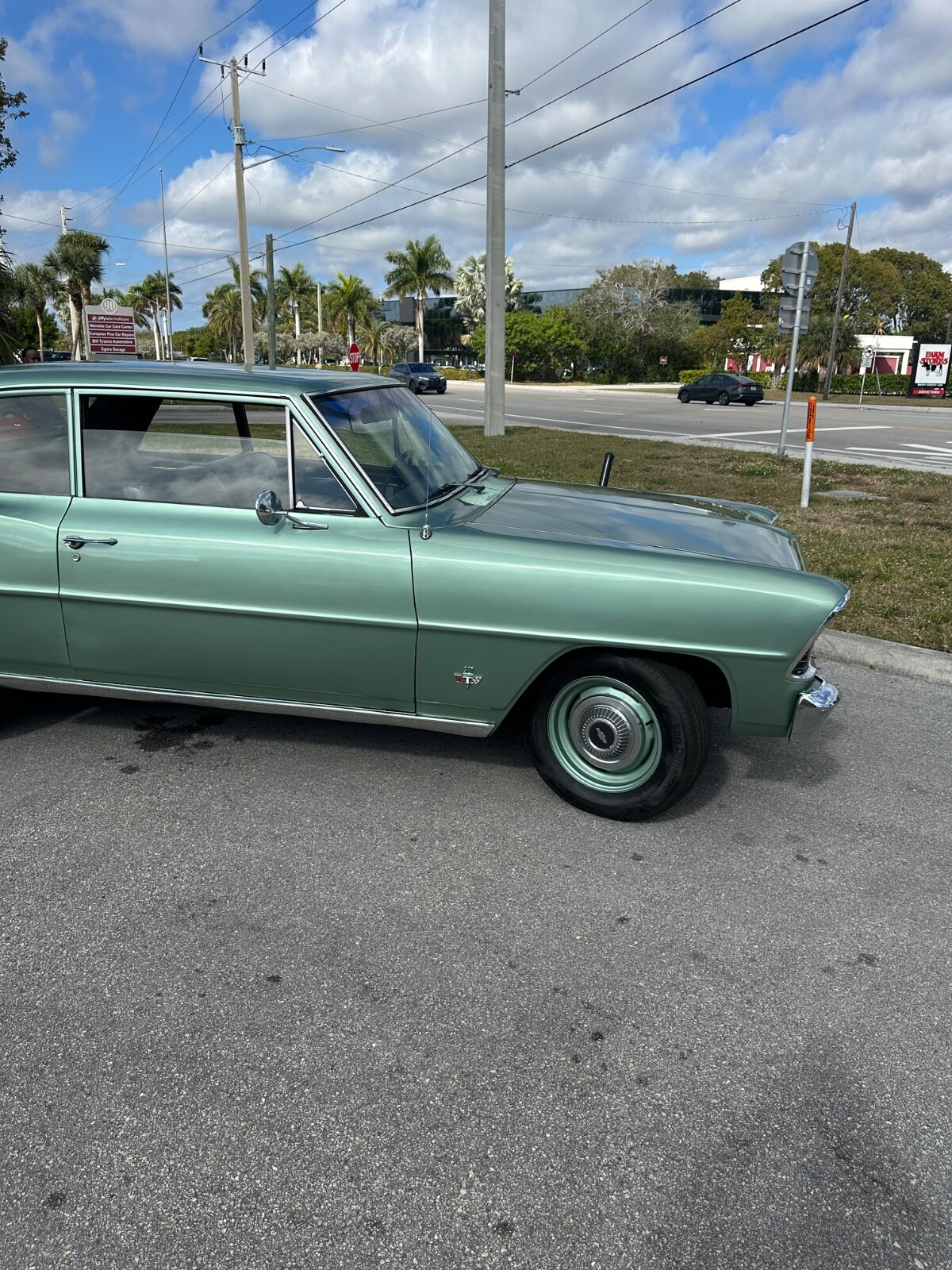 Chevrolet-Nova-1967-Coupe-1