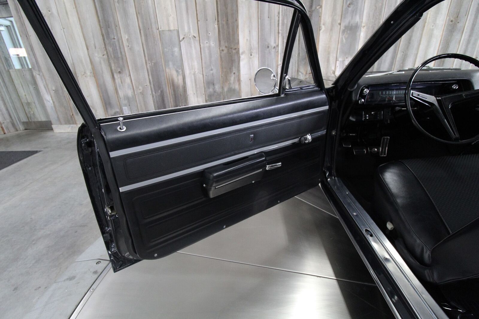 Chevrolet-Nova-1968-SS-30