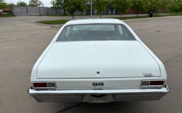 Chevrolet-Nova-1969-white-4