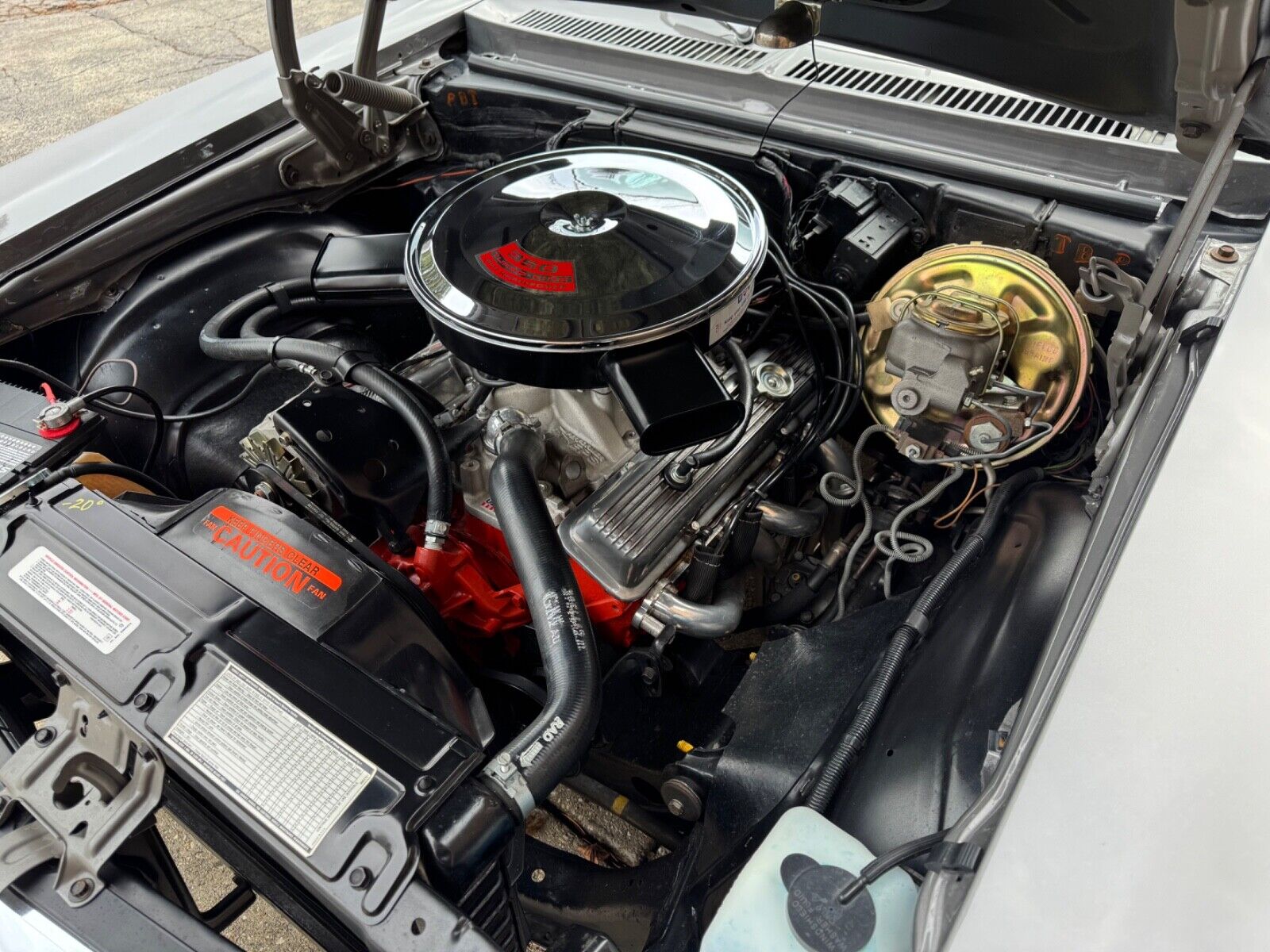 Chevrolet-Nova-1972-Coupe-16