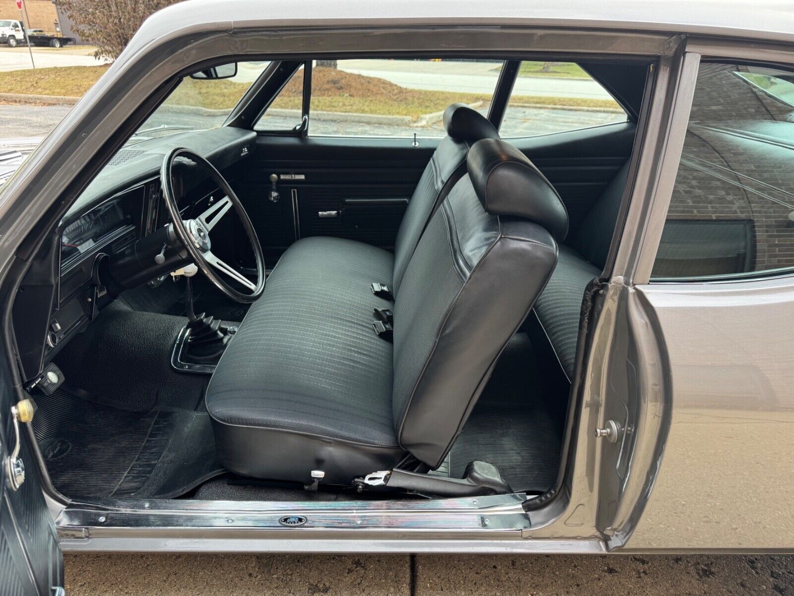 Chevrolet-Nova-1972-Coupe-25