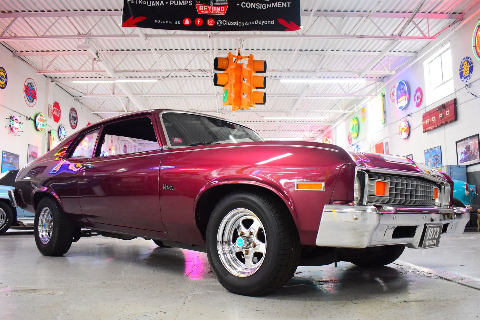 Chevrolet-Nova-1973-2