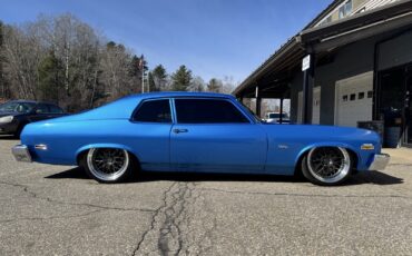 Chevrolet-Nova-1974-Coupe-10